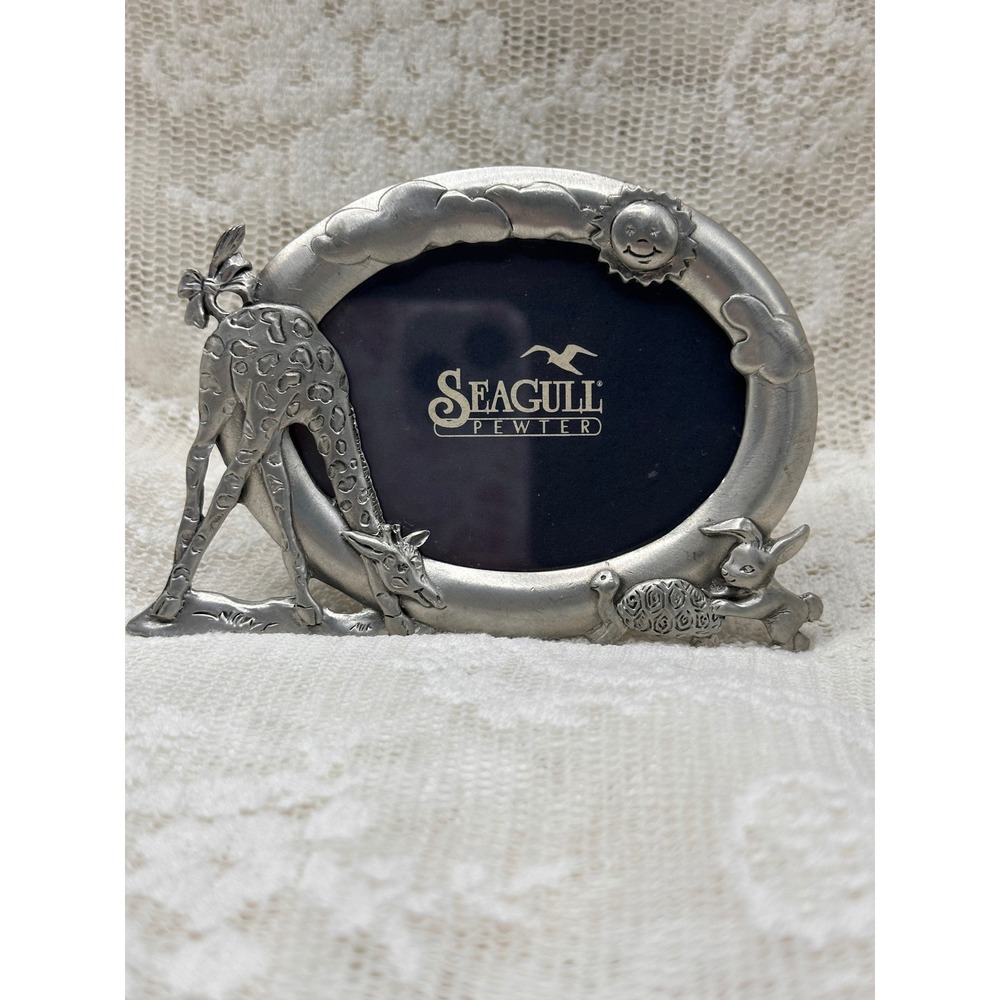 Seagull Pewter Giraffe Turtle Rabbit Oval Nursery Picture Frame Canada Vintage